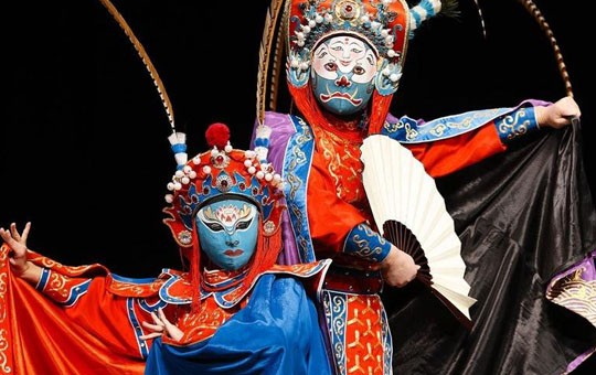 Sichuan Opera and Face-Changing Show